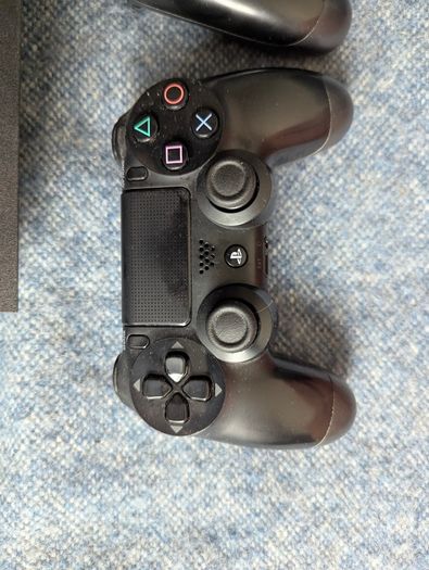 Sony PlayStation 4 Console with 2 Controllers and Charging Dock