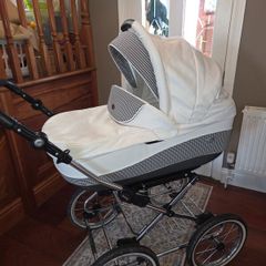 Premium baby pram