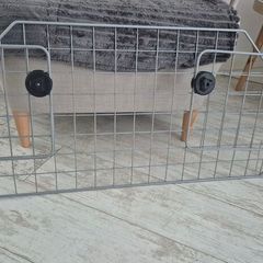 Dog guard for car