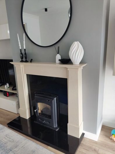 Complete fireplace
