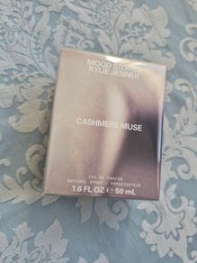 kylie jenner mood stones cashmere muse