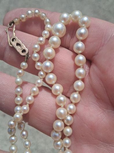 9k Gold Freshwater Graduating Pearl Necklace