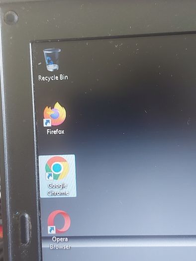 Vintage DELL Lastitude, Model D620, Intel CPU T2400, 1.83GHz, 2.5GB Ram, Windows 7 Professional, 32bit, Opera, Firefox and Chrome, in excellent condition