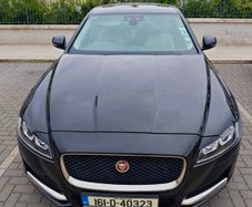 2016 Jaguar XF Auto