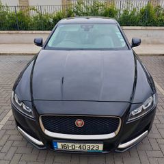 2016 Jaguar XF Auto