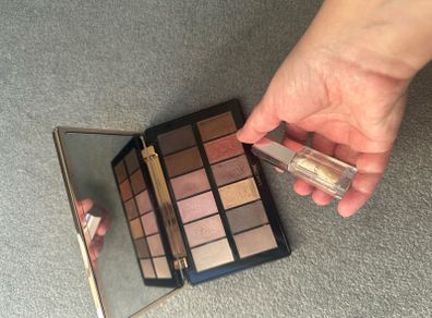 Lancome lipgloss + eyeshadow palette