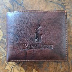 Ralph Lauren, genuine leather wallet for men.Makes a perfect gift.