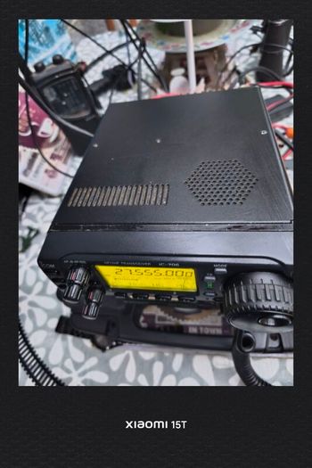 Icom ic-706 MK1 Amateur Transceiver