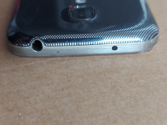 Samsung Galaxy S4 mini, 8gb, Model GT-I9195, in excellent cosmetic and working condition