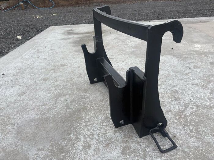 Loader converter bracket