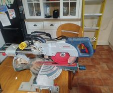 chop saw Bosch professional GCM 800 SJ