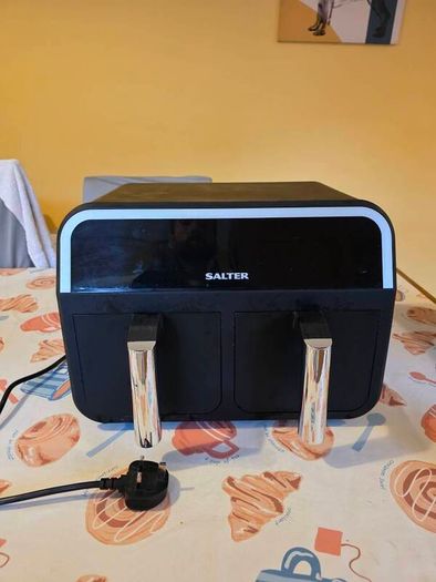 Air Fryer (Salter)