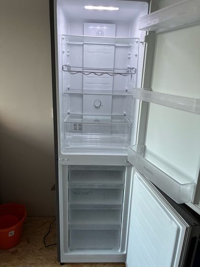 BOSCH 50/50 Fridge Freezer