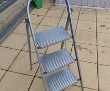 Steel Step Ladder
