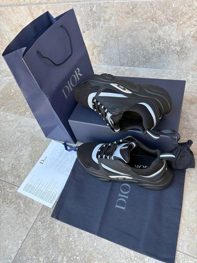 Brand New Dior B22