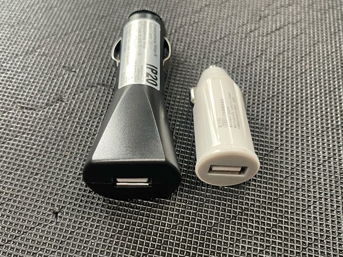 12v Cigarette Lighter to USB Adapter (2)