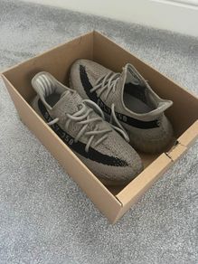 yeezys