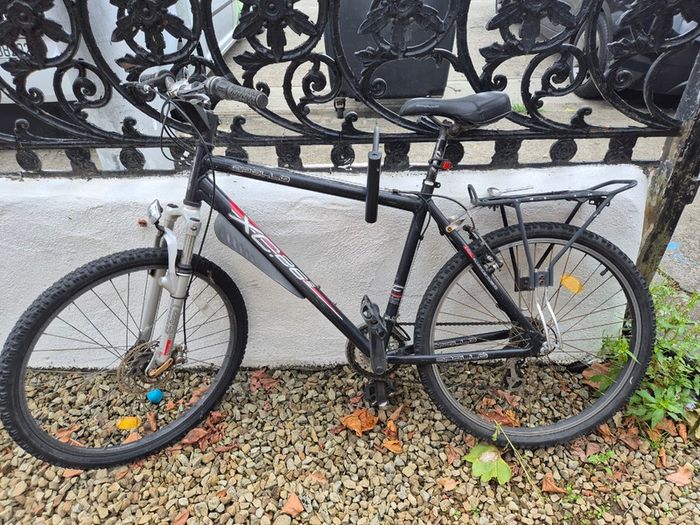 Bicycle