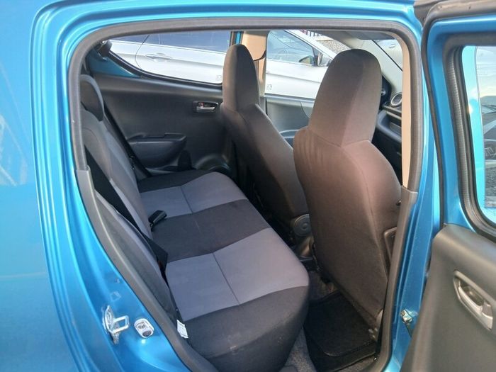 2012 Suzuki Alto