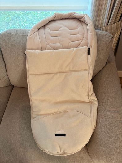 Mamas & Papas Bassinet and Pushchair