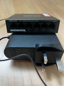 Used Mercusys 100mb POE+ Networking switch
