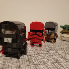 Lego star wars brick headz sets x 2