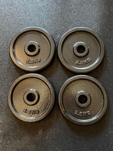 4 x 2.5KG Weight Plates - Standard Size