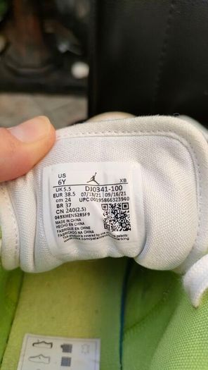 Air Jordan 1 Low Pastel Grind Vivid Green (GS) Size 5.5 UK