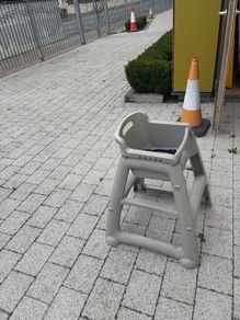 Rubbermaid High Chair