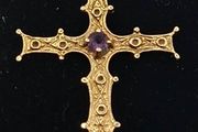 Vintage 9ct yellow gold American cross