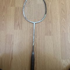 Yonex Astrox 99 Tour White Tiger - Strung with BG66 Ultimax