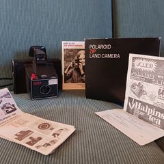 Poloroid Super Swinger Land camera