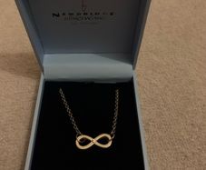 Newbridge silverware Infinity necklace