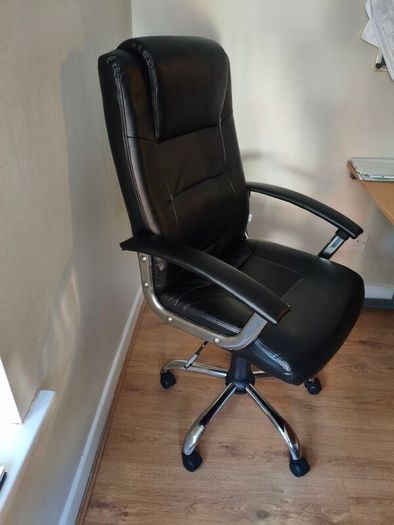 desk and chair