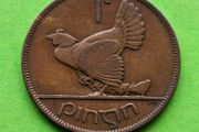 Ireland 1935 year Bronze Penny.