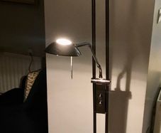 Floor lamp