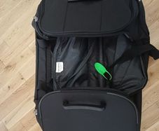 Large Samsonite  suitcase