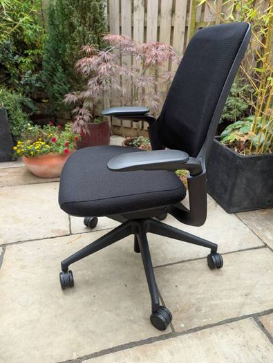 ergonomic office chair