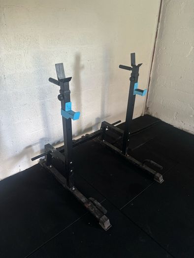 Squat Rack Adjustable