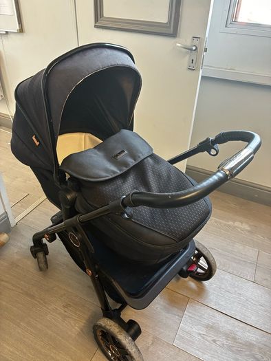 Complete sliver cross Pram system for sale