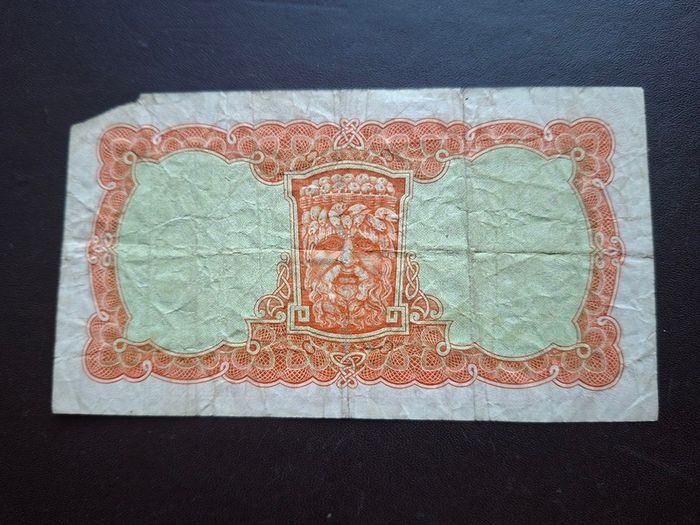 1963 Lady Lavery 10 Shillings, damaged