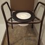 Commode Image 2