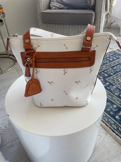 Petusco Leather Bag