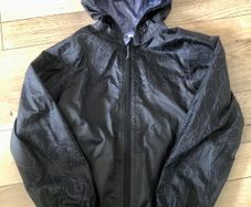 Boys lightweight jacket size 7/8 years old