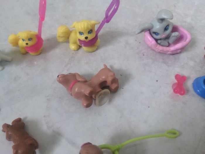 Polly Pocket animals and accessories