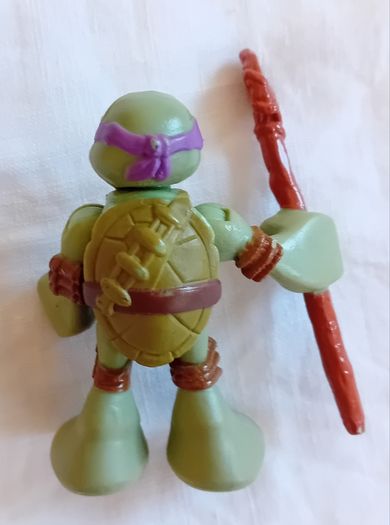 3 Ninja Turtle Figures