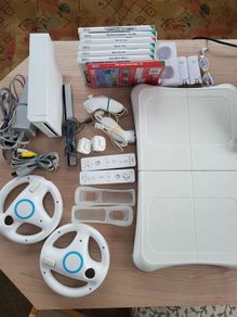 Nintendo Wii massive bundle