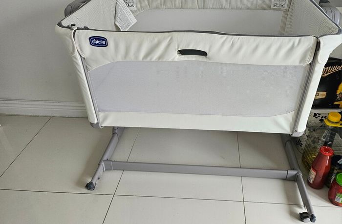 chicco cot