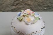 Floral trinket box