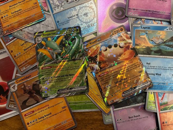 S&V Era Bundle Approx 400 Cards & Paladea Partners Collector Tin